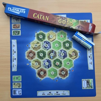 Playmats Gold - 2016